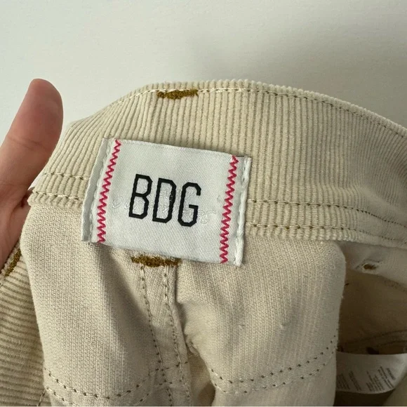 BDG Urban Outfitters Corduroy Carpenter Pants Size 30 Cream - Picture 3 of 11